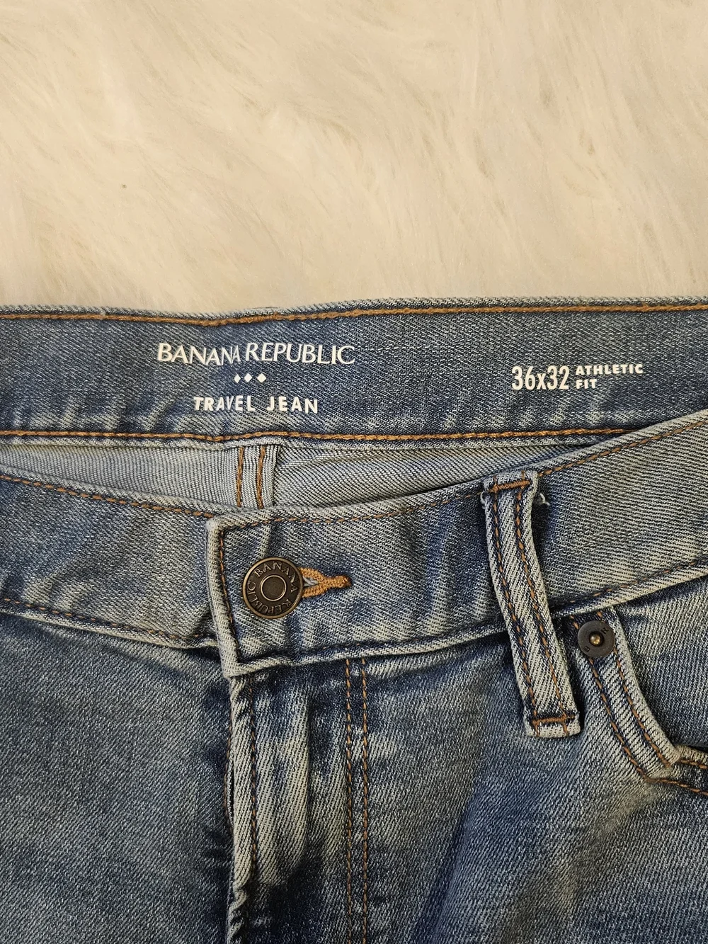 Banana Republic Men's Slim Straight Jeans - Light Blue Wash